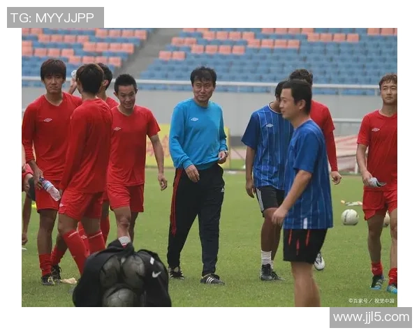 德岛漩涡与甲府风林激战正酣比赛比分揭晓引发热议