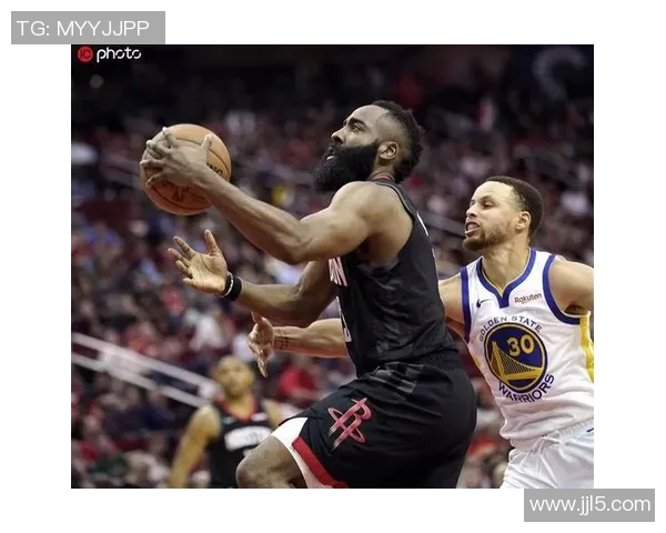 火箭队与勇士首次交锋西部决赛的精彩瞬间与历史意义解析 火箭队与勇士首次交锋西部决赛的精彩瞬间与历史意义解析