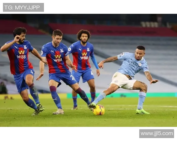 狼队与水晶宫激战正酣10月31号比赛精彩回顾与比分分析 狼队与水晶宫激战正酣10月31号比赛精彩回顾与比分分析